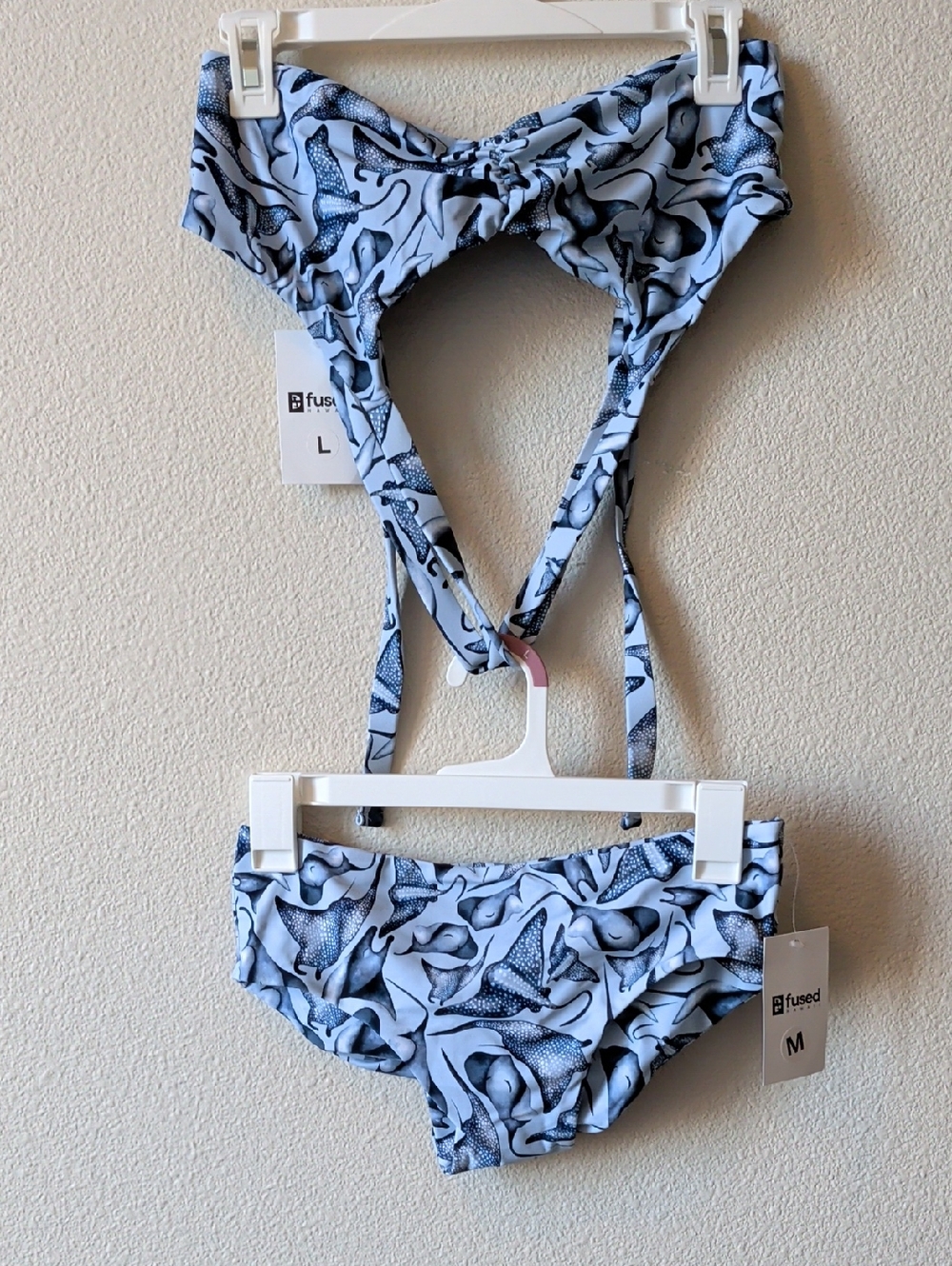Fused Hawaii Discontinued Manta Ray Print Bikini NWT